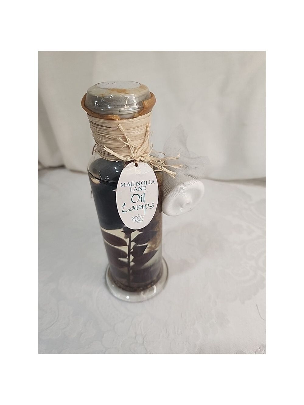 Magnolia Lane Refillable Oil Lamp vintage, Sealed
